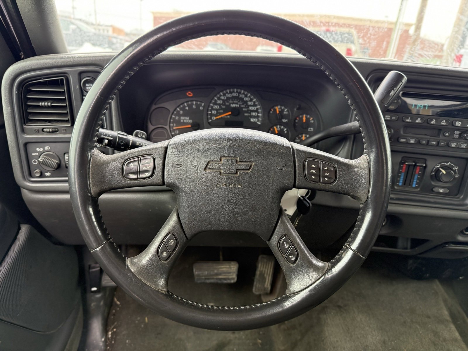 Used 2005 Chevrolet Silverado 1500 Z71 w/ Light Duty Power Package image 20