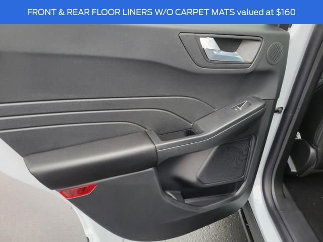New 2025 Ford Escape SE w/ PHEV Premium Package FWD image 10