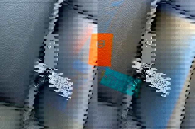 Used 2022 Volvo XC40 T5 Momentum image 11