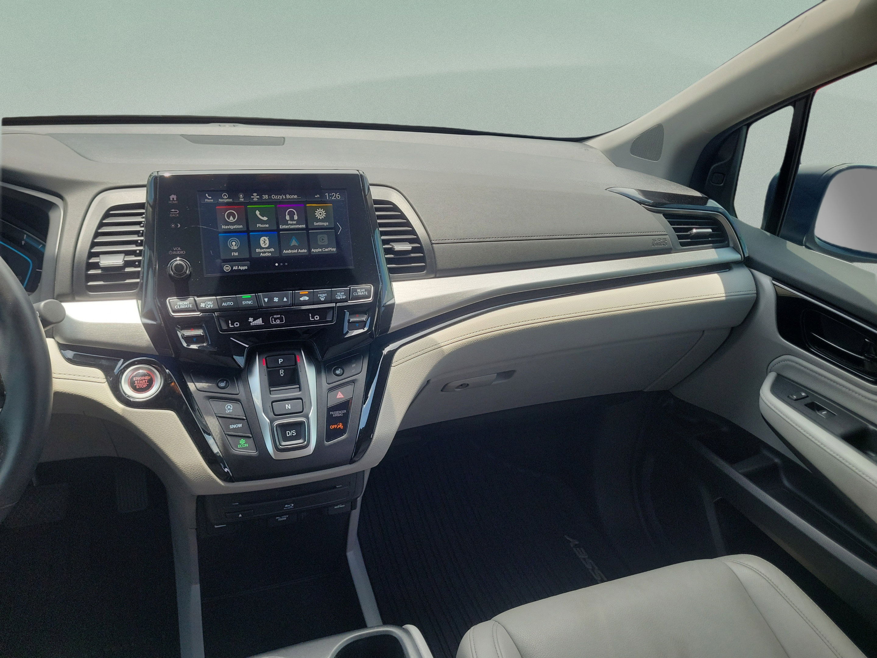 Certified 2024 Honda Odyssey Touring image 17
