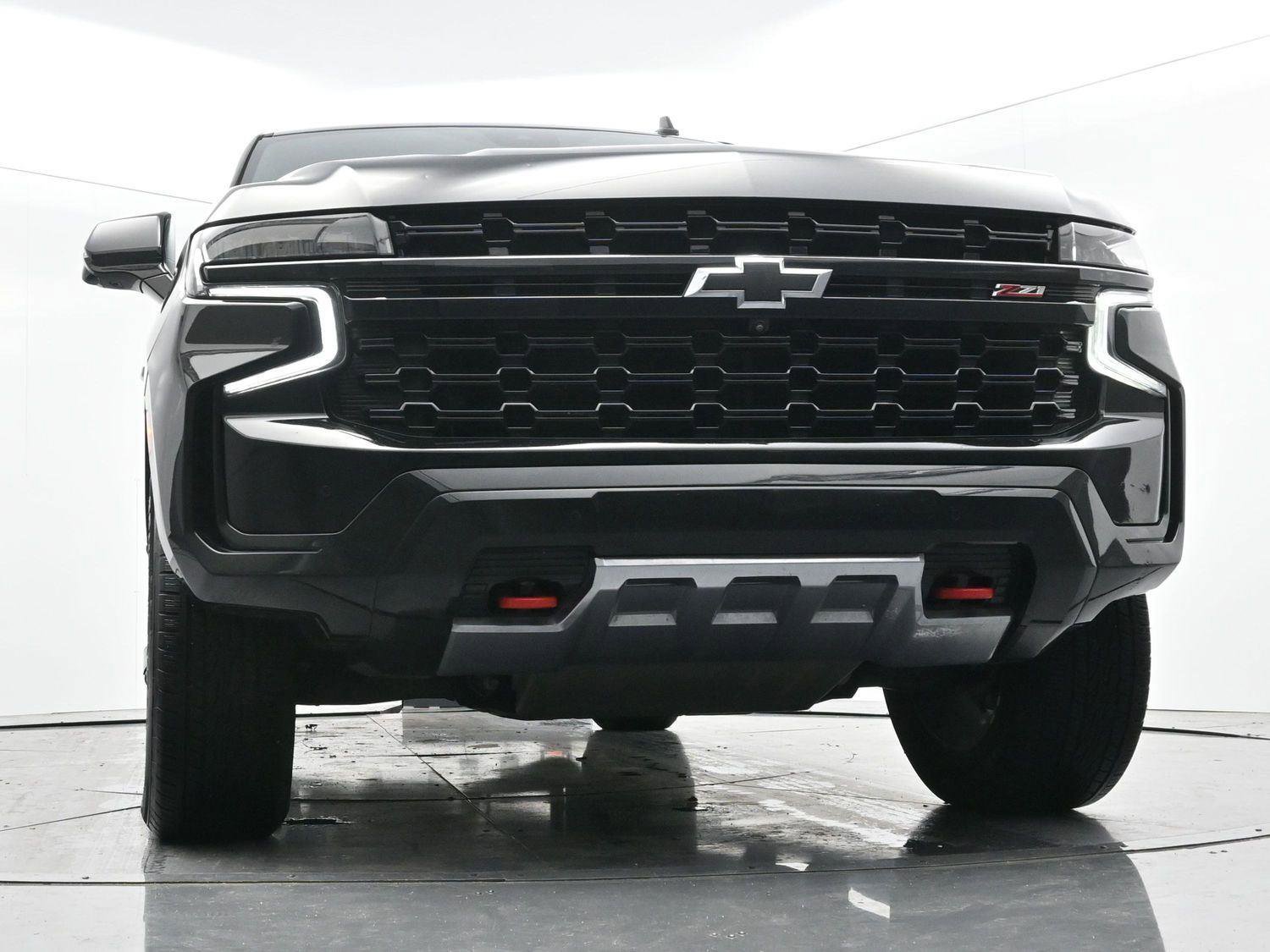 Used 2023 Chevrolet Tahoe Z71 w/ Luxury Package AWD/4WD image 46