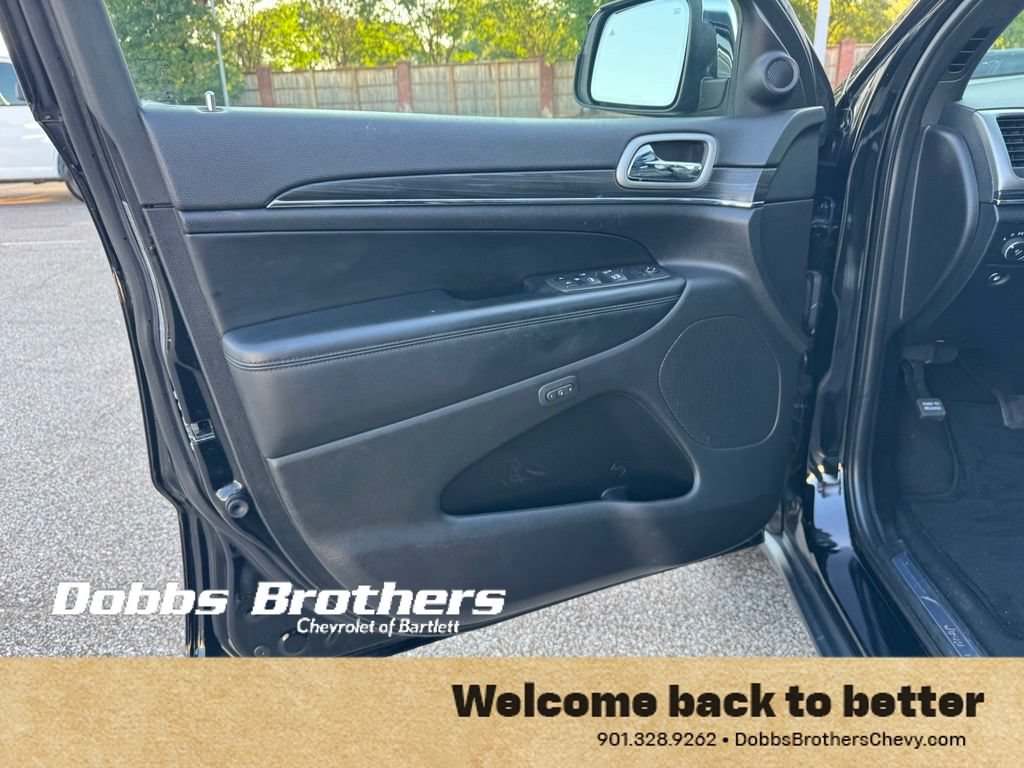 Used 2022 Jeep Grand Cherokee Limited AWD/4WD image 14
