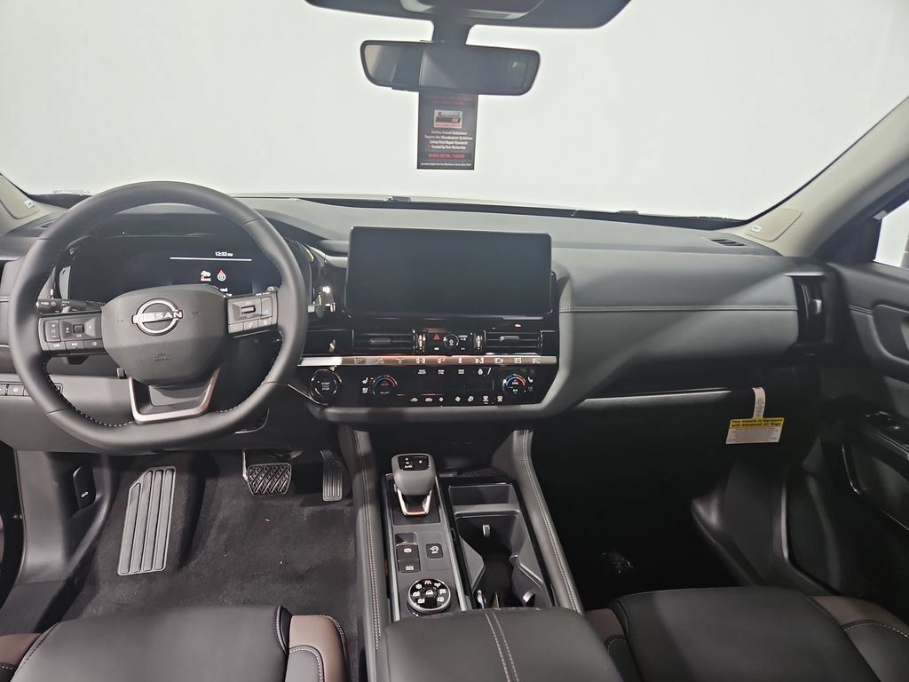 New 2026 Nissan Pathfinder Platinum w/ Cargo Package AWD/4WD image 13