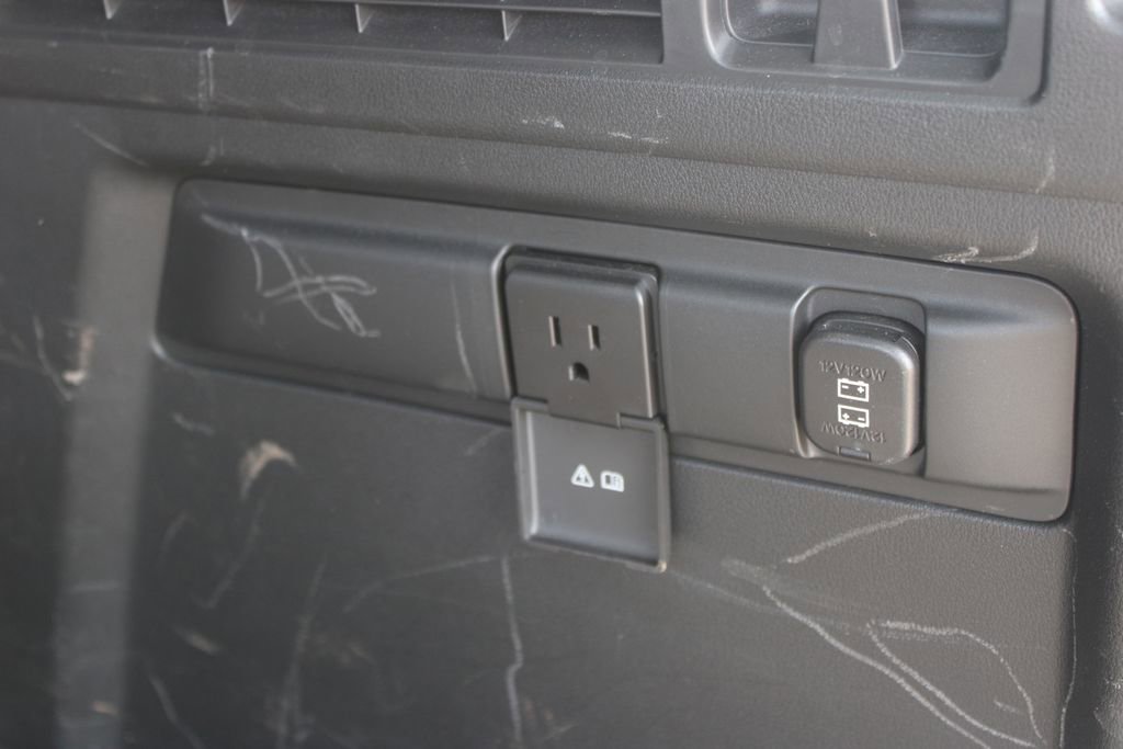 Used 2025 MAZDA CX-70 Plug-In Hybrid w/ Premium Plus image 17