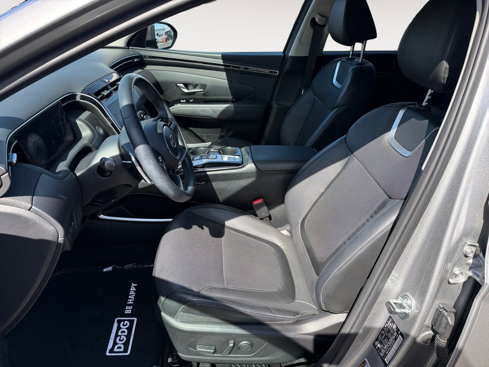 Used 2023 Hyundai Tucson Limited image 10