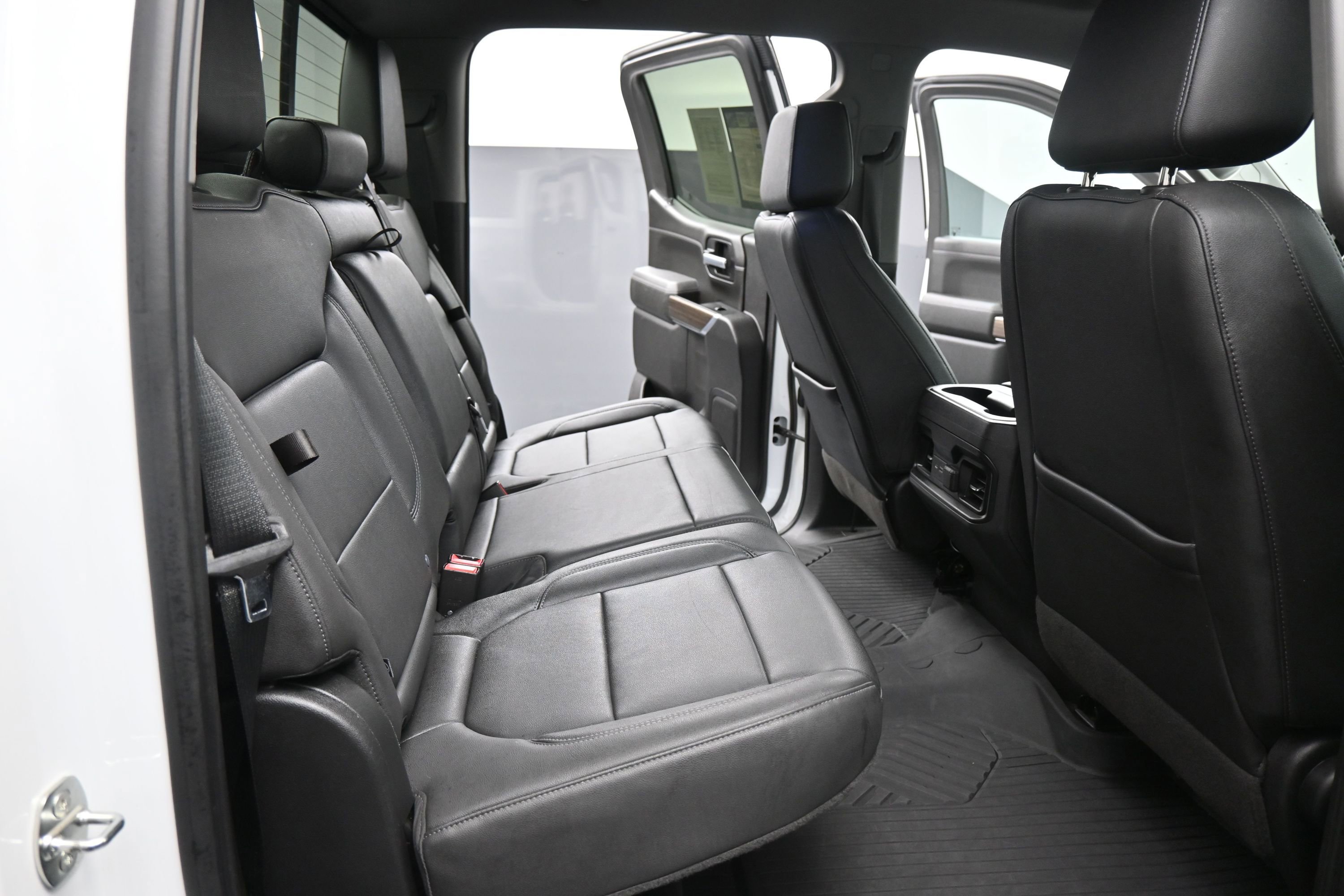Used 2021 Chevrolet Silverado 1500 LT Trail Boss w/ Convenience Package II AWD/4WD image 18