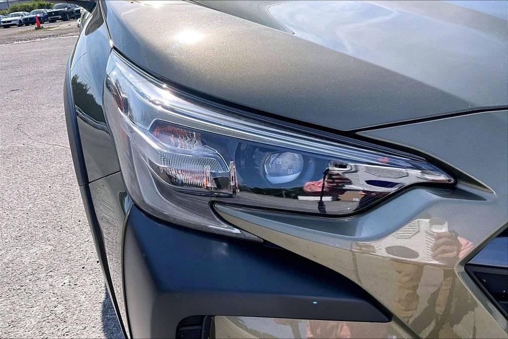 Used 2024 Subaru Outback Touring image 31