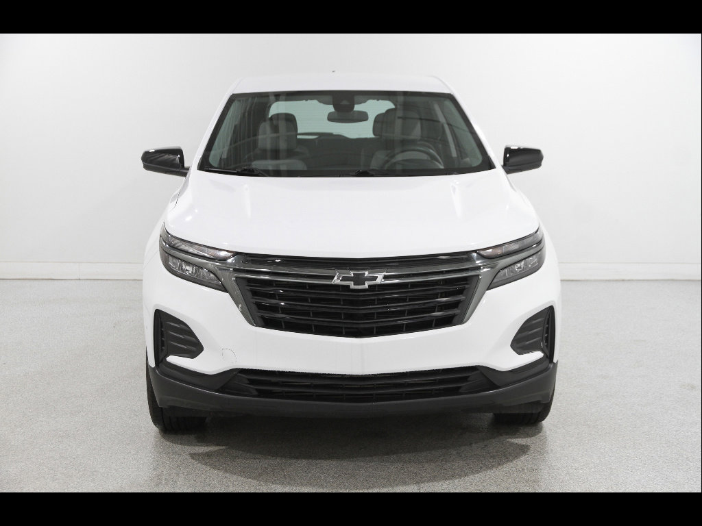 Used 2023 Chevrolet Equinox LS w/ Midnight Edition image 2