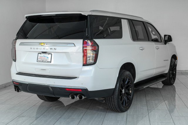 Used 2021 Chevrolet Suburban High Country AWD/4WD image 6