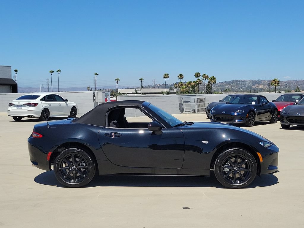 New 2026 MAZDA MX-5 Miata Sport RWD image 25