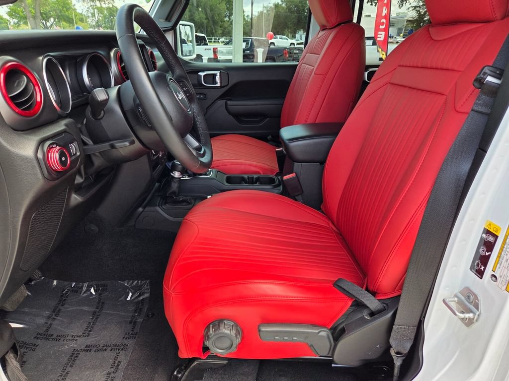 Used 2023 Jeep Wrangler Unlimited Sport AWD/4WD image 6