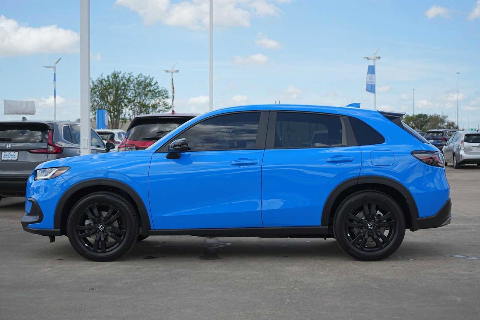 Certified 2026 Honda HR-V Sport image 3