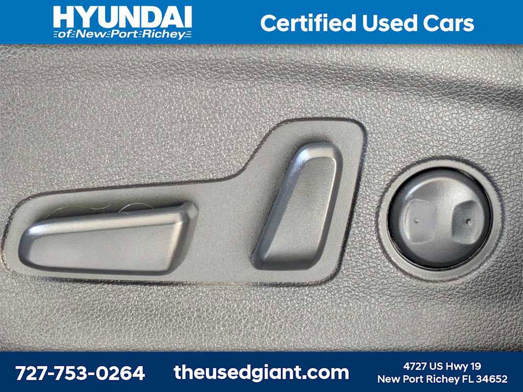Certified 2021 Hyundai Tucson Limited image 21
