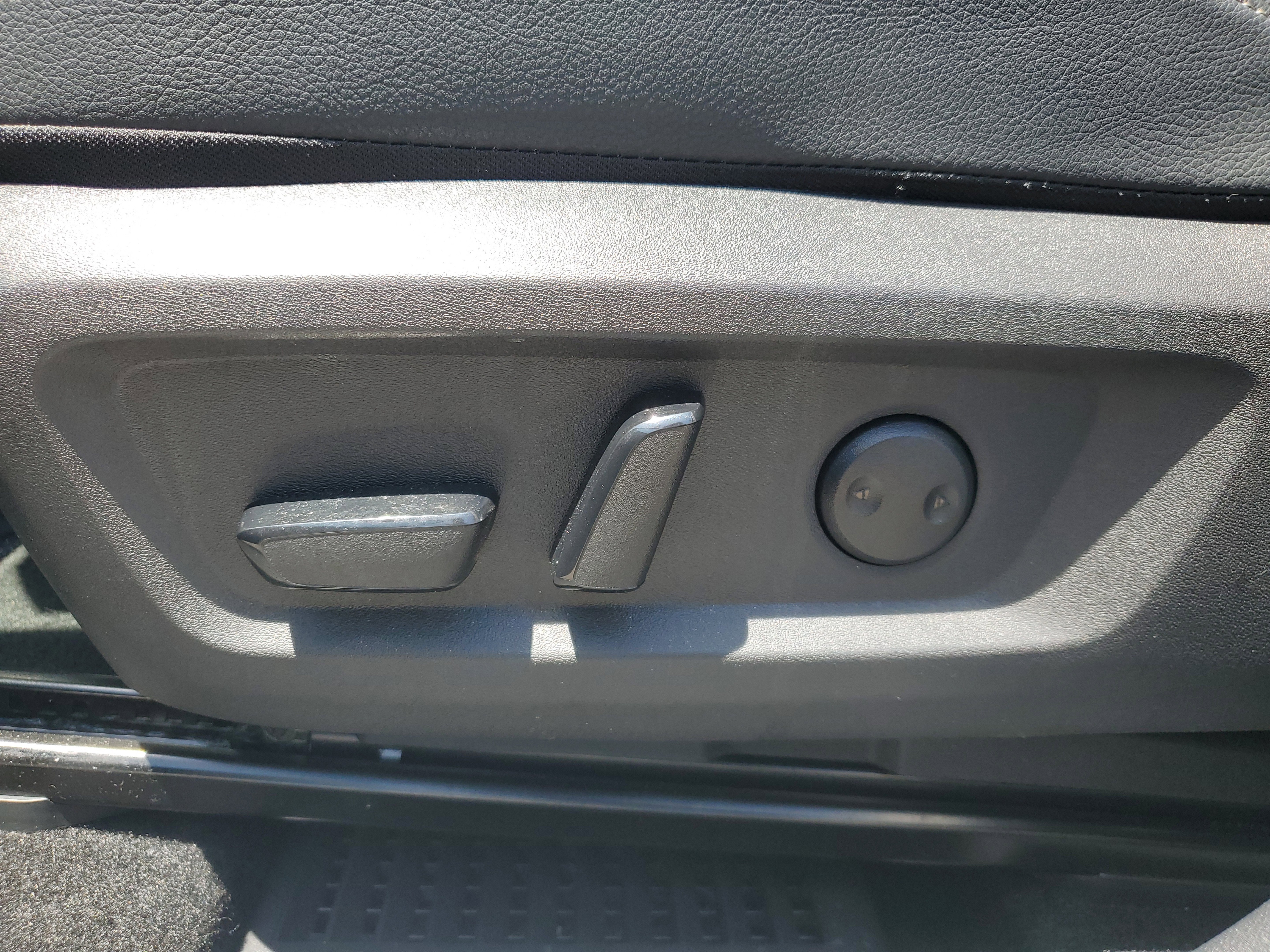 Certified 2023 Nissan Rogue SL image 11