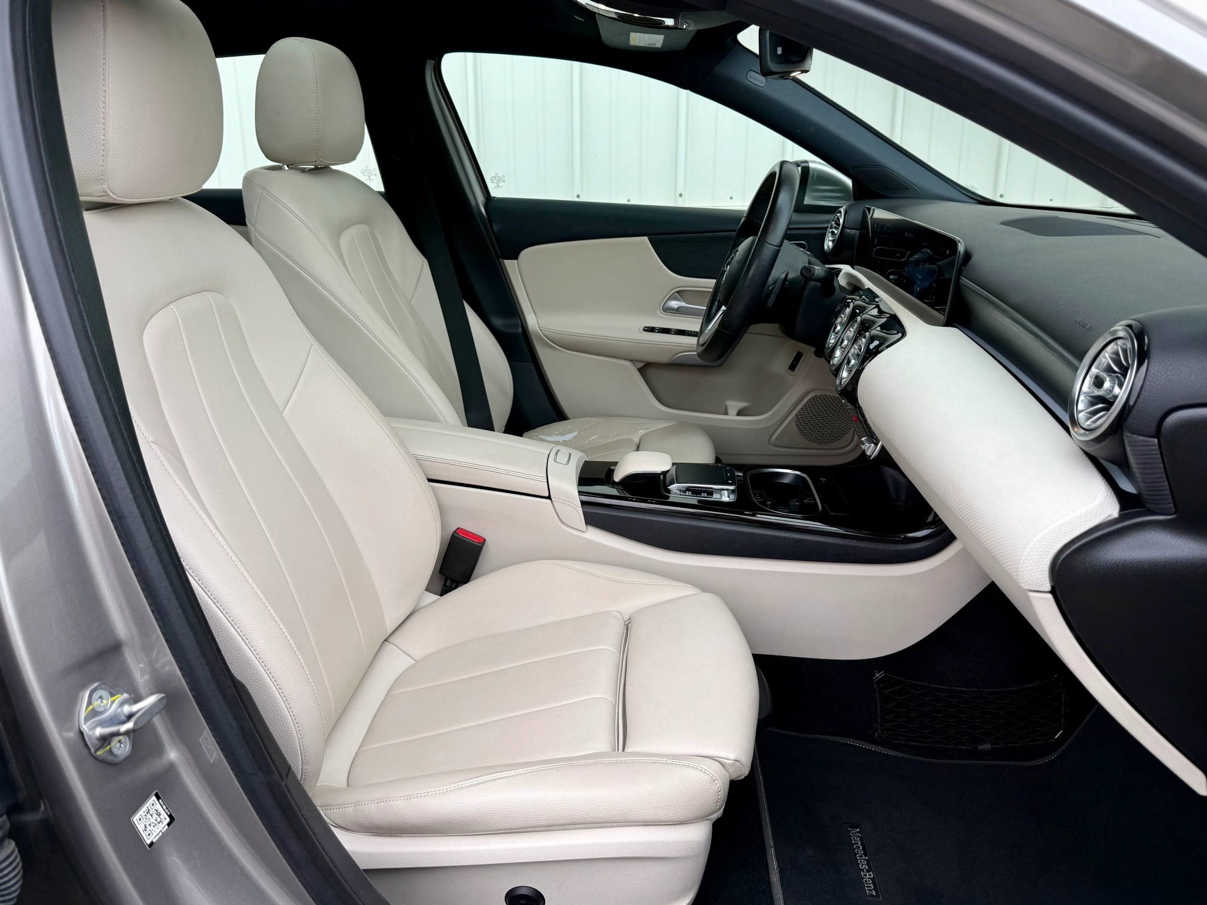 Used 2019 Mercedes-Benz A 220 4MATIC image 33