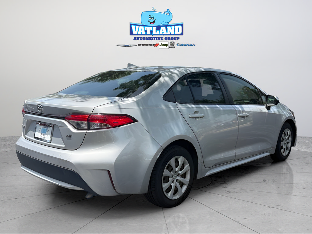 Used 2021 Toyota Corolla LE FWD image 5