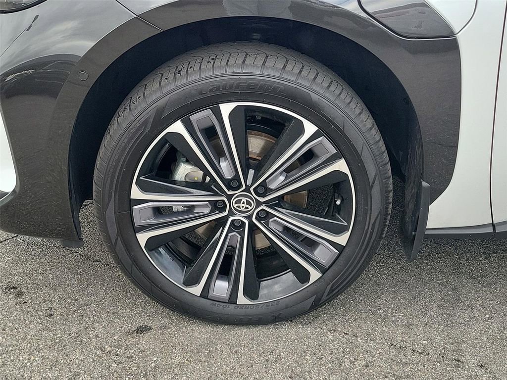 Used 2025 Toyota bZ4X FWD w/ Weather Package image 26