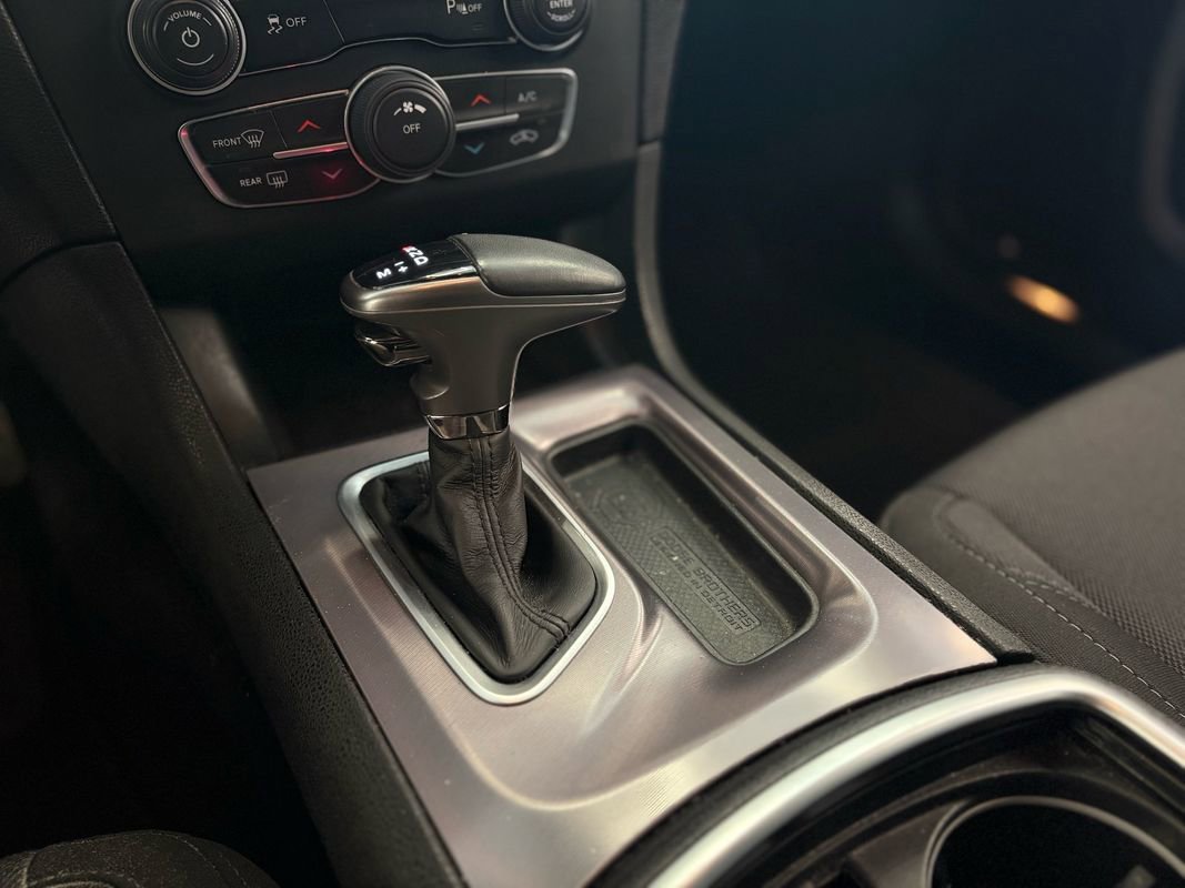 Used 2019 Dodge Charger SXT RWD image 29
