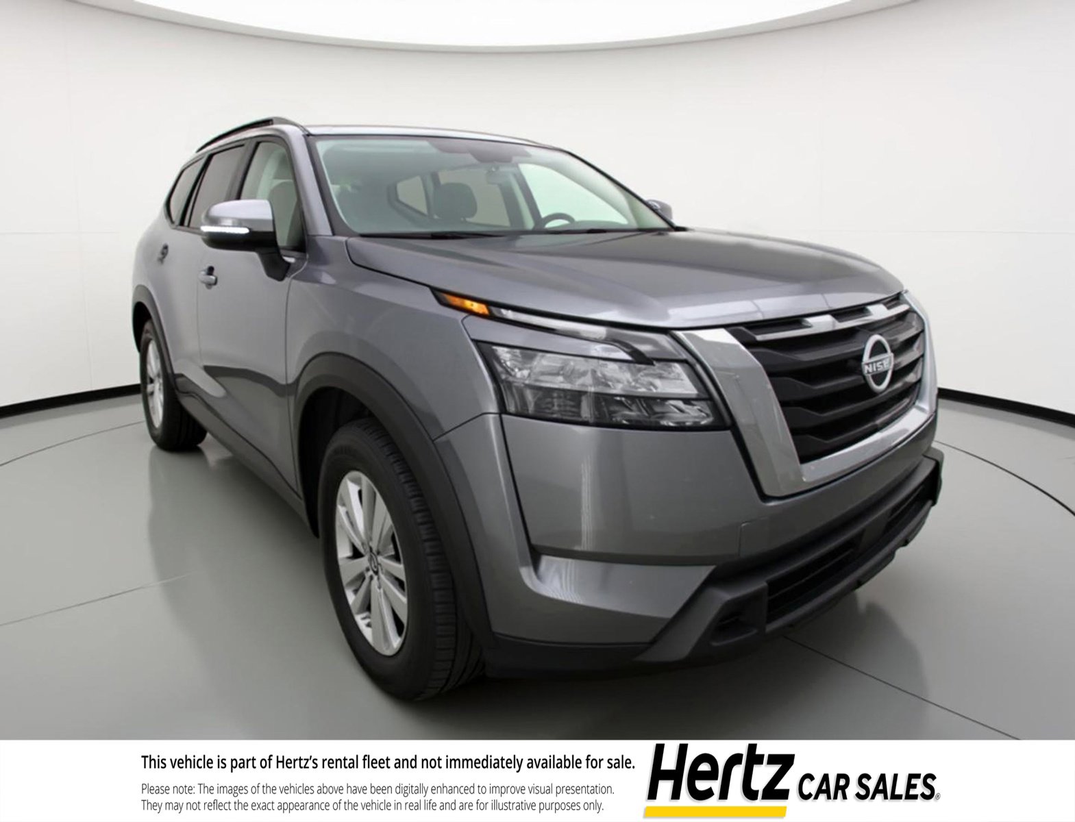 Used 2025 Nissan Pathfinder SV FWD image 1