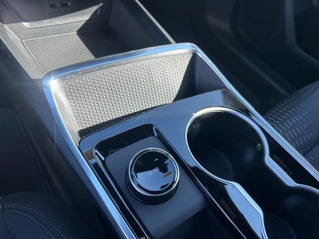 New 2026 Chevrolet Equinox LT FWD image 25