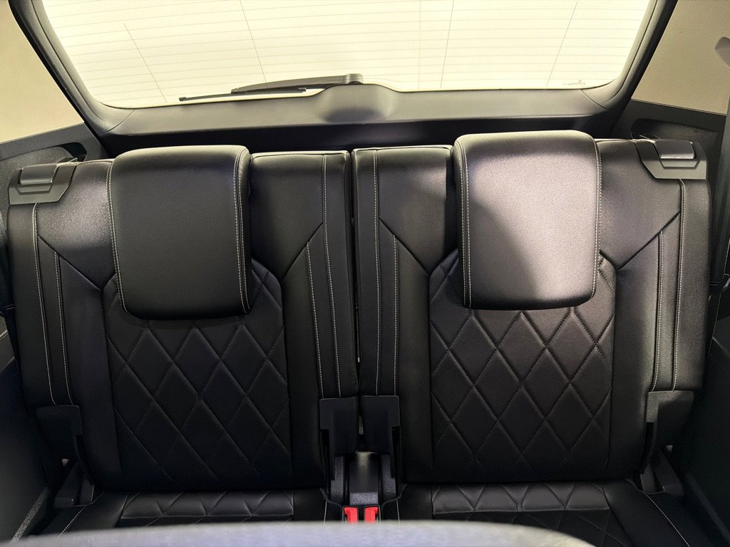 Used 2024 Volkswagen Atlas SEL Premium R-Line image 22