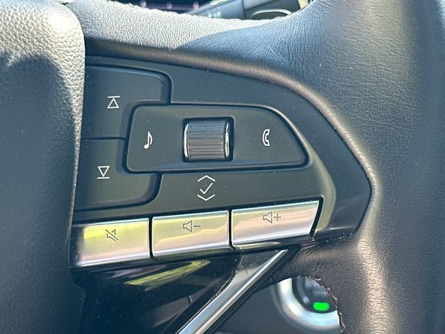 Used 2024 Cadillac Escalade Sport w/ Touring Package AWD/4WD image 32