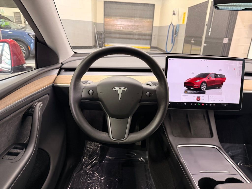 Used 2024 Tesla Model Y Long Range image 20