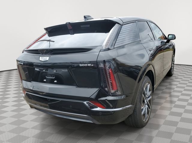New 2026 Cadillac Optiq Sport 2 w/ LPO, Floor Liner Package image 6