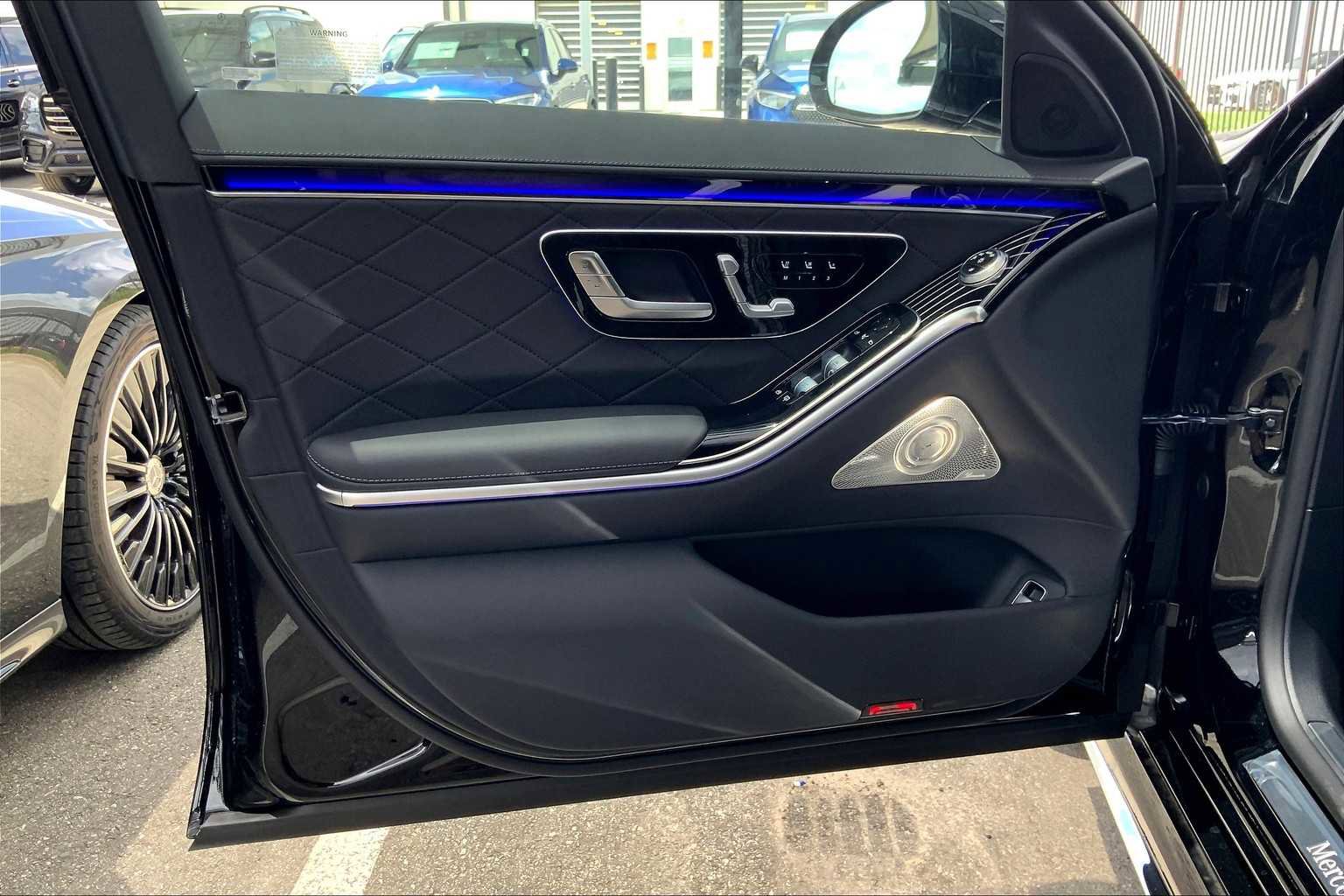 New 2025 Mercedes-Benz S 580 4MATIC Sedan image 15