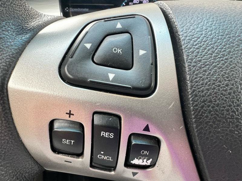 Used 2018 Ford Taurus SEL w/ Equipment Group 201A FWD image 13