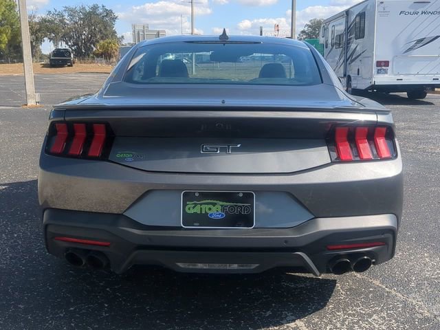 Used 2024 Ford Mustang GT Premium image 6