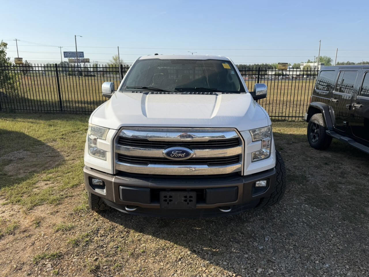 Used 2016 Ford F150 Lariat AWD/4WD image 2