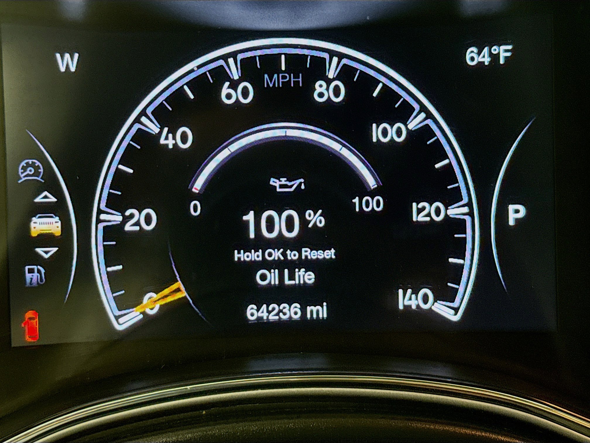 Used 2019 Jeep Grand Cherokee Laredo AWD/4WD image 13