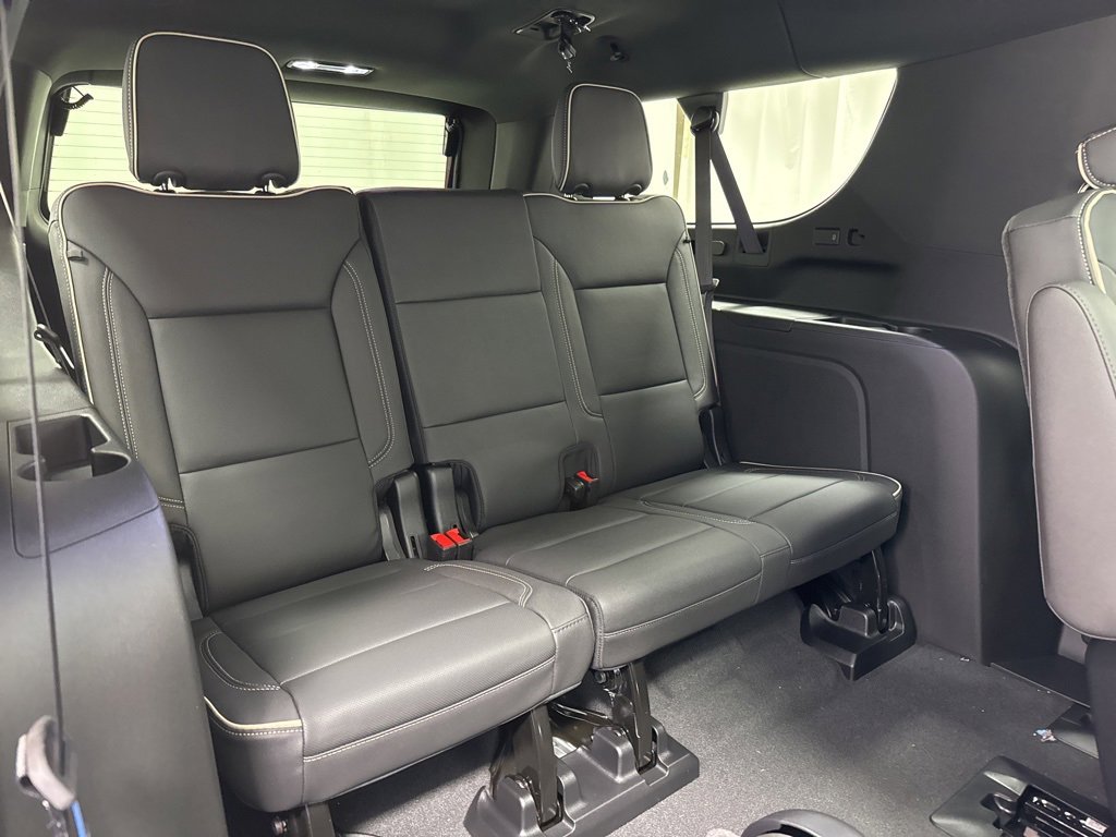New 2026 Chevrolet Suburban Premier w/ Sun And Tow Package image 14