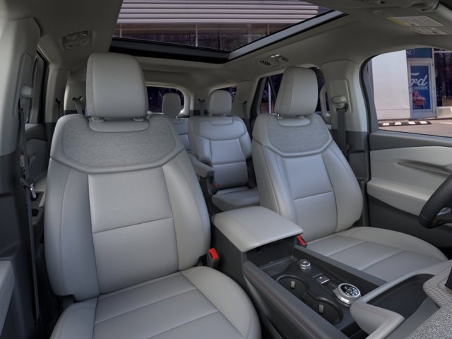 New 2026 Ford Explorer Active w/ Active Comfort Package AWD/4WD image 11