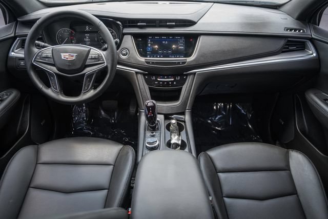 Used 2025 Cadillac XT5 Luxury FWD image 20