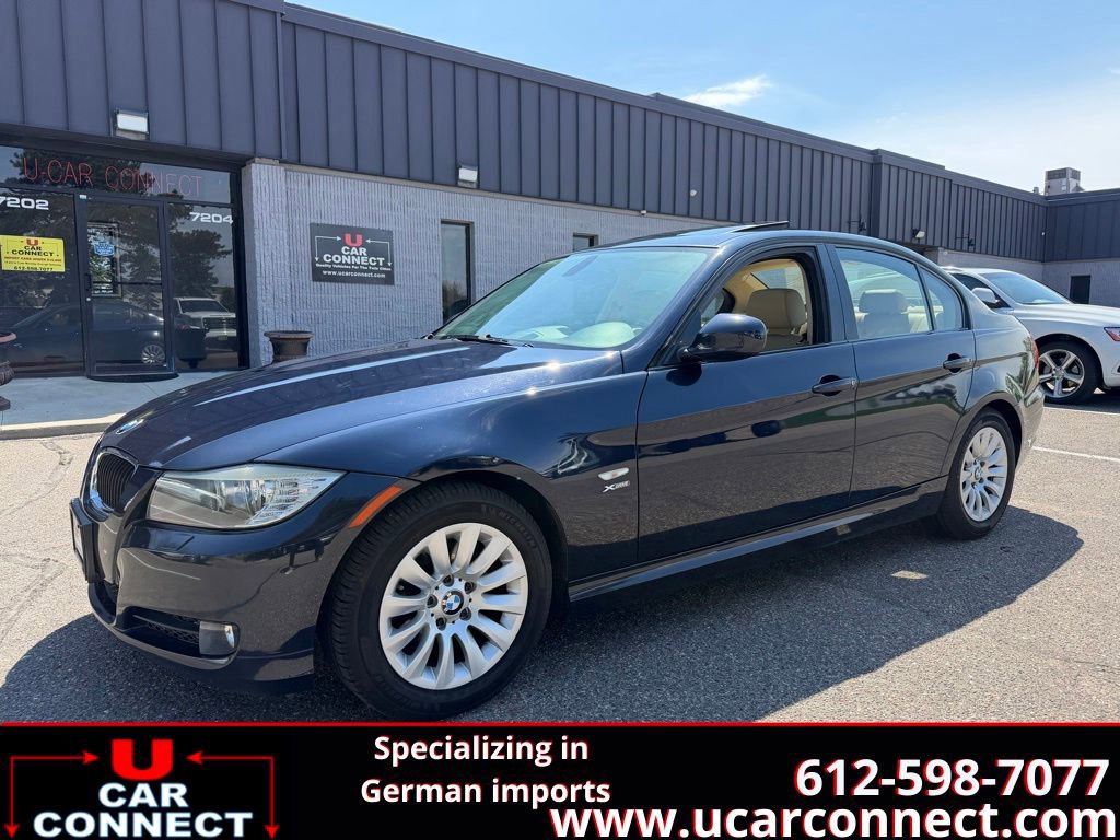 Used 2009 BMW 328i xDrive Sedan AWD/4WD image 1