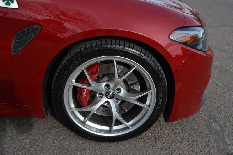 Used 2018 Alfa Romeo Giulia Quadrifoglio image 38