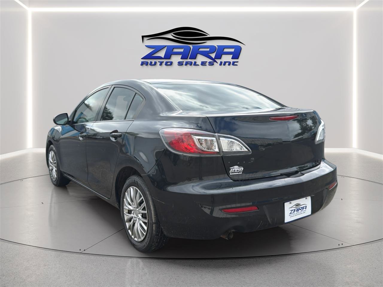 Used 2013 MAZDA MAZDA3 i SV w/ Convenience Pkg FWD image 5