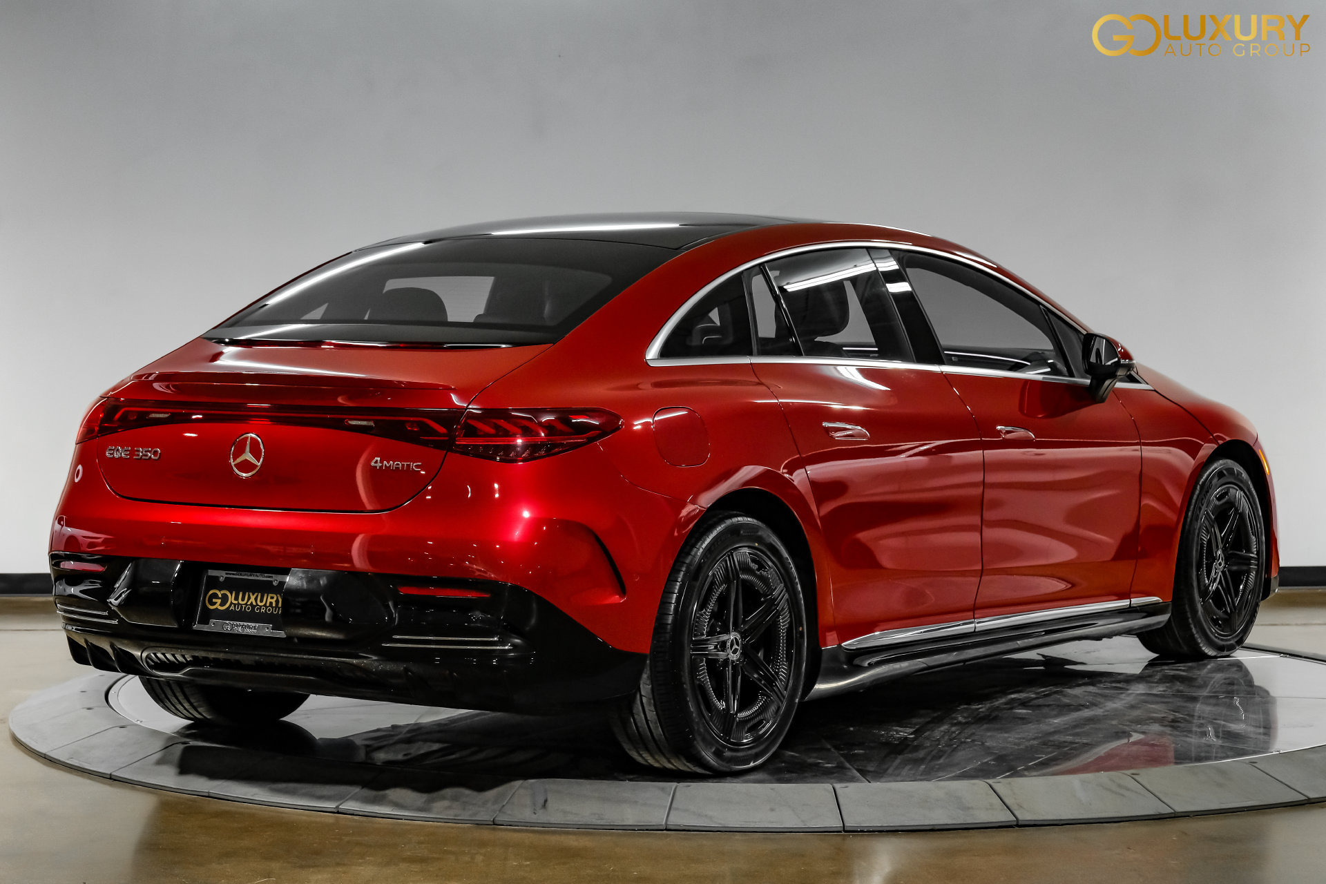 Used 2023 Mercedes-Benz EQE 350+ 4MATIC Sedan w/ Exclusive Trim Package image 9