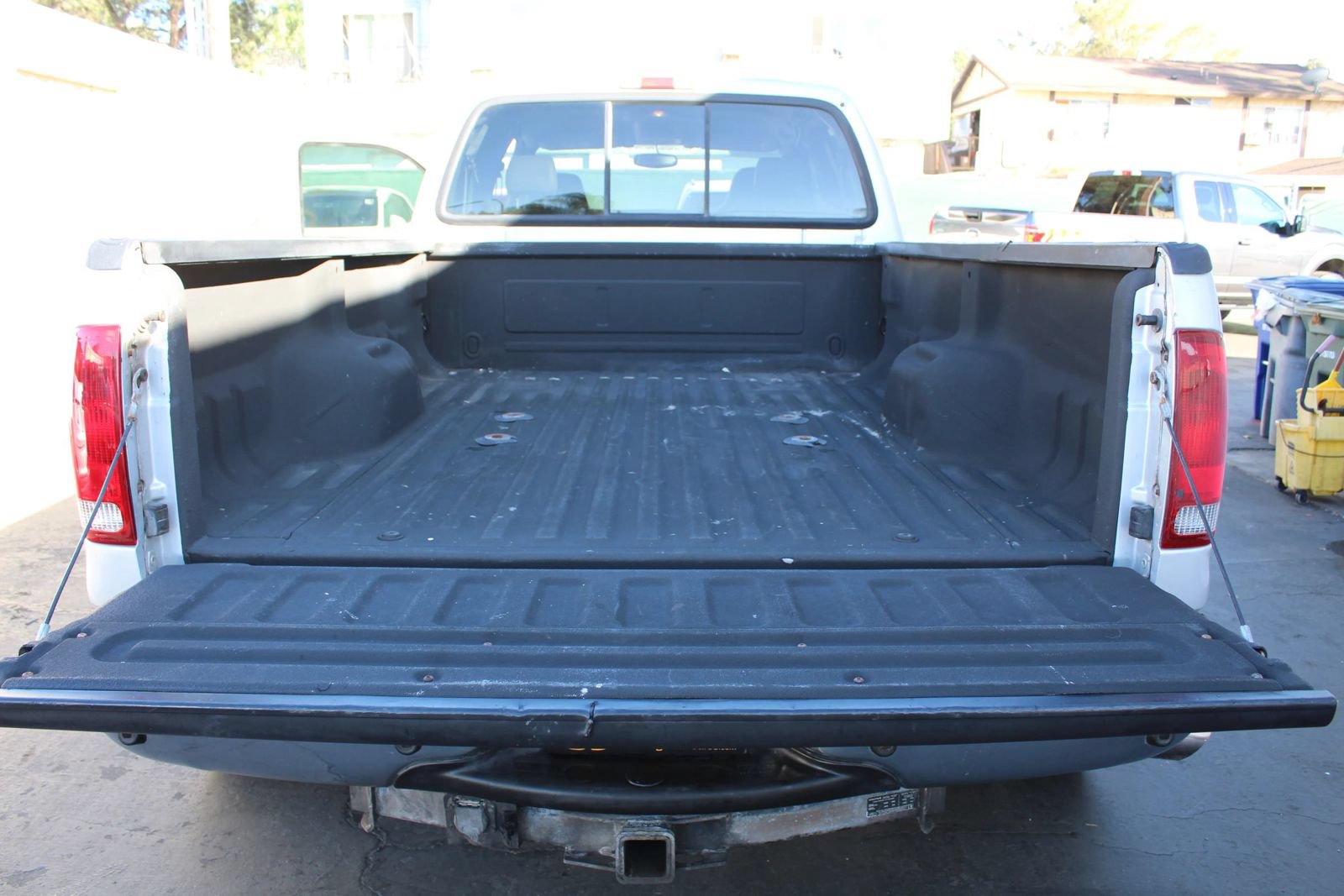 Used 2005 Ford F350 Lariat RWD image 28