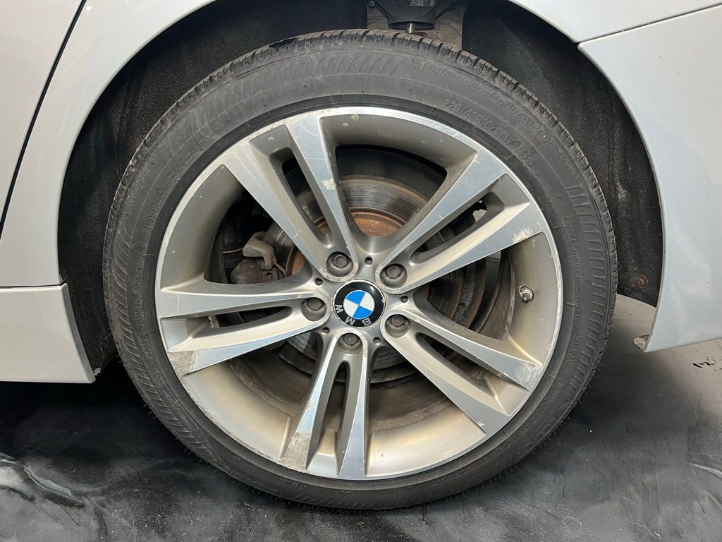 Used 2014 BMW 328i xDrive Sedan image 22