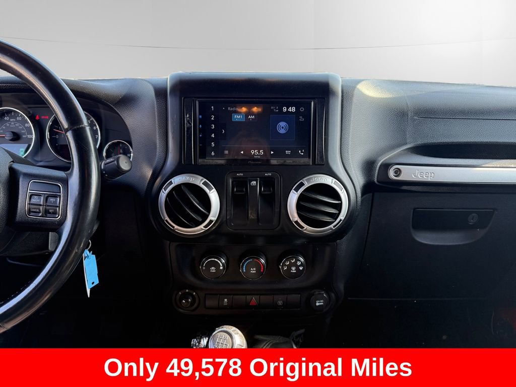 Used 2014 Jeep Wrangler Rubicon w/ Power Convenience Group image 11