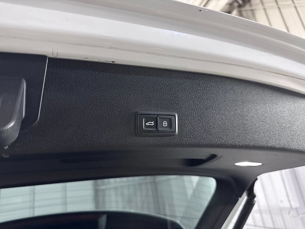 Used 2019 Audi e-tron Premium Plus w/ Cold Weather Package AWD/4WD image 55