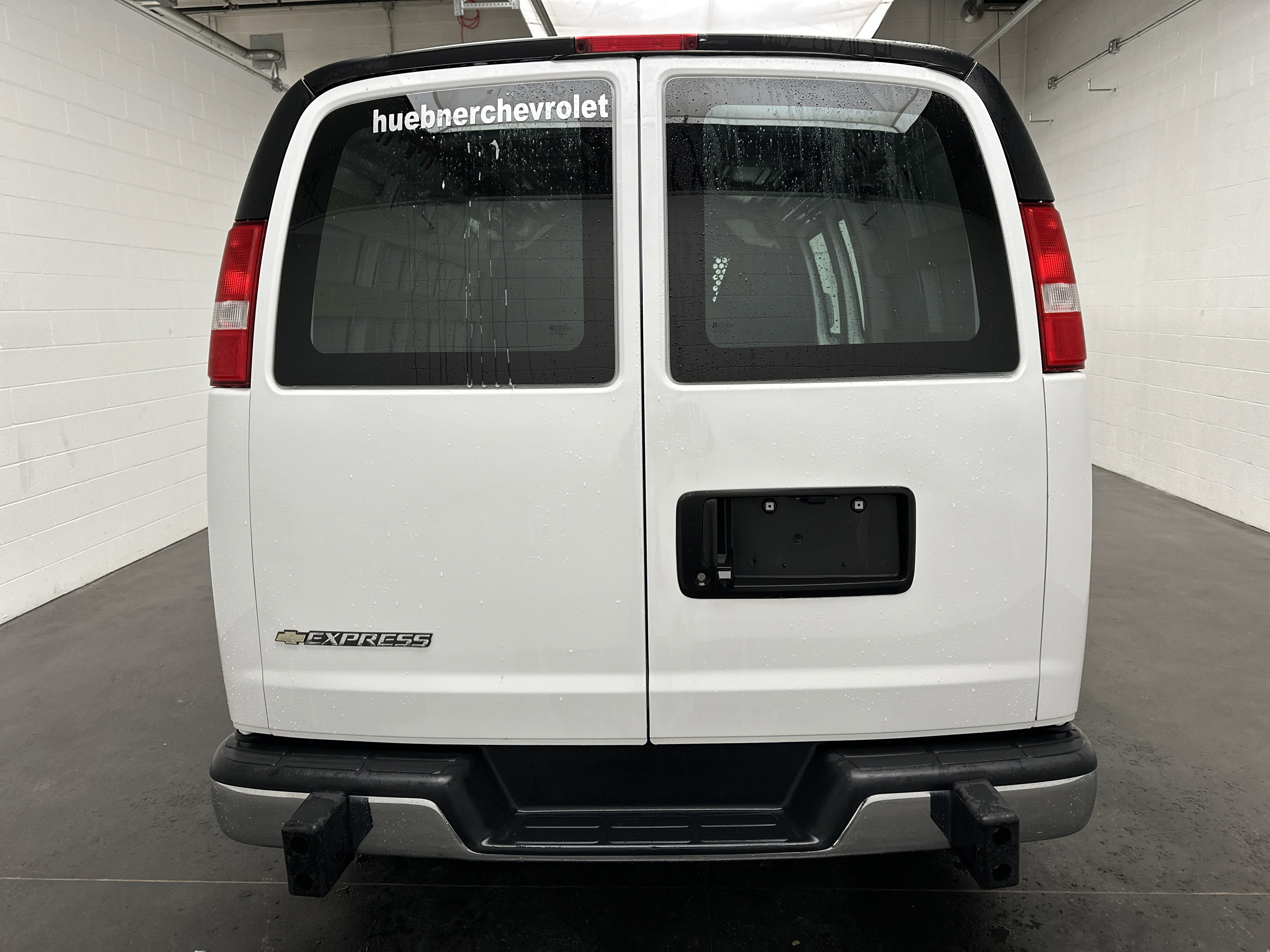 Used 2024 Chevrolet Express 2500 Work Van w/ Driver Convenience Package image 7
