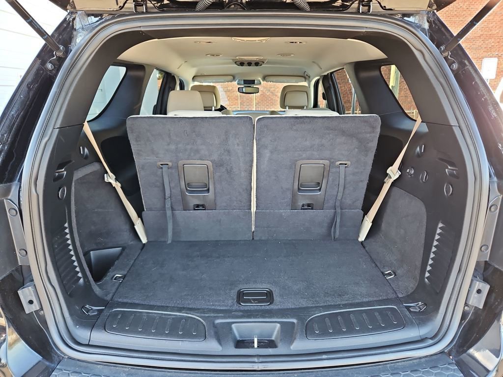 Used 2019 Dodge Durango SXT image 30