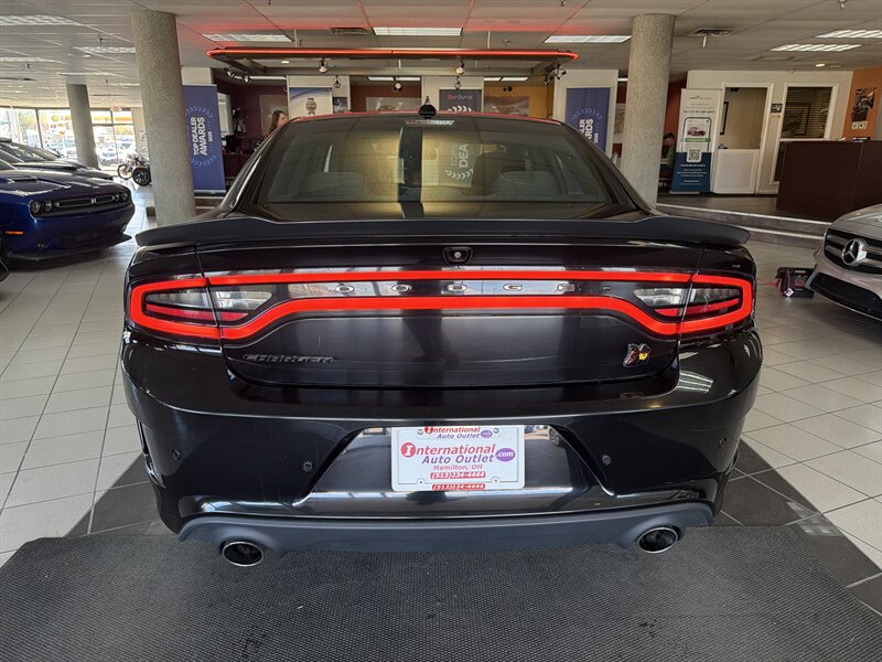 Used 2020 Dodge Charger Scat Pack RWD image 7