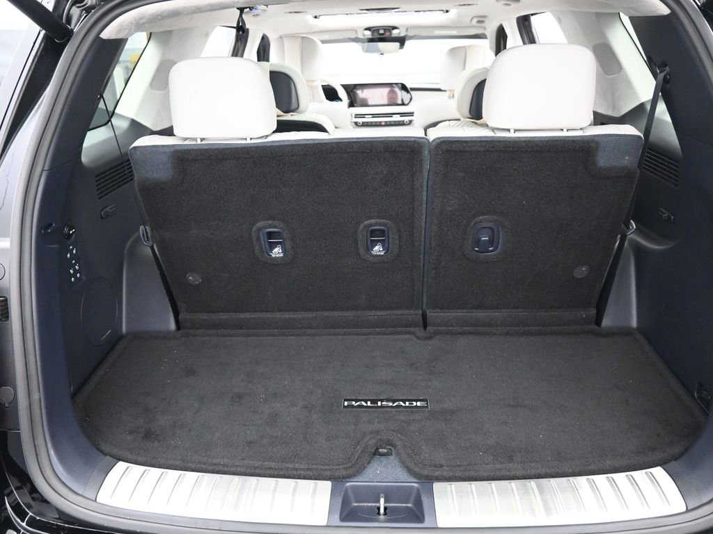 Used 2023 Hyundai Palisade Calligraphy w/ Cargo Package image 30