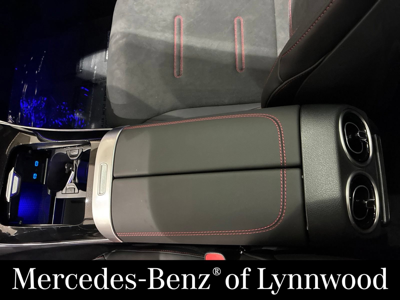 New 2026 Mercedes-Benz CLE 53 AMG 4MATIC Coupe image 10