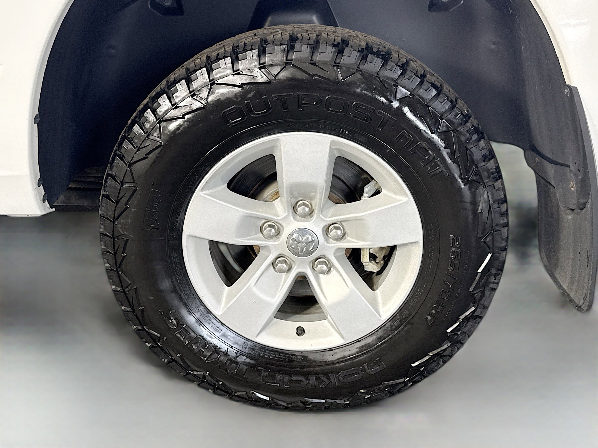 Used 2022 RAM 1500 Classic SLT image 36